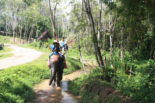 Raya Full Day Tour